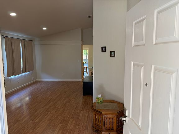 4th image of 3429 Mardi Gras Ct