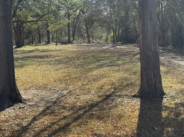 3015 Standard Oil Rd, Shreveport, LA 71108