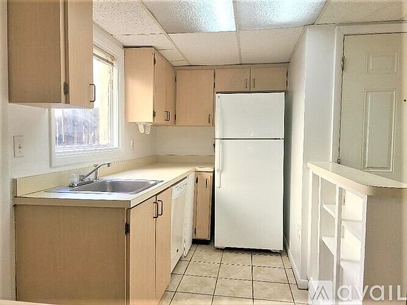 3rd image of 12414 N 58th St APT 61