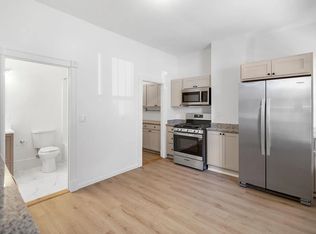 868 Huntington Ave #1, Boston, MA 02115