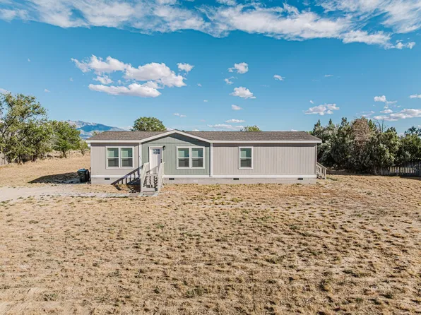 937 Spring Valley Pkwy, Spring Creek, NV 89815