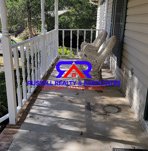 103 Forest Pkwy — Photo 2