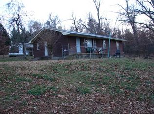 1851 Sycamore Rd, Salem, AR 72576