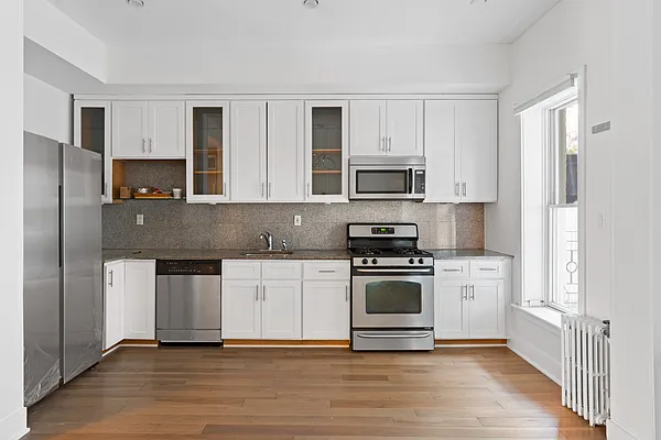 Rented by Douglas Elliman | media 3