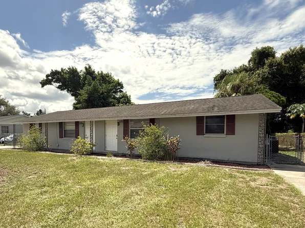 536 Briarwood Rd, Venice, FL 34293
