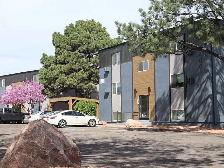 Grand West at Covington — Photo 33