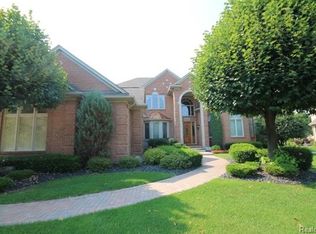 13635 Chipping Way Ct, Shelby Township, MI 48315