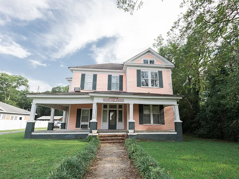 457 Forsyth St — Photo 2