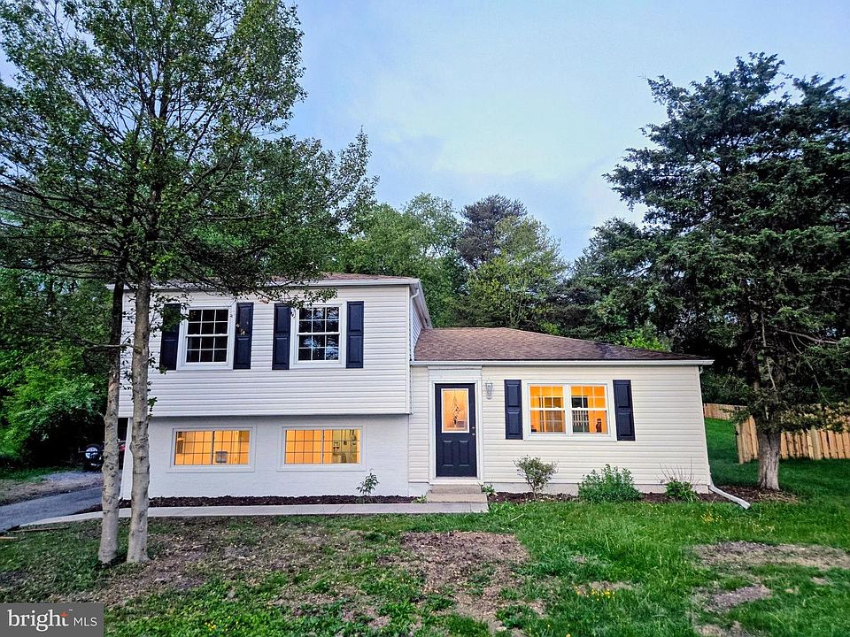 1st image of 970 Kingsway Dr