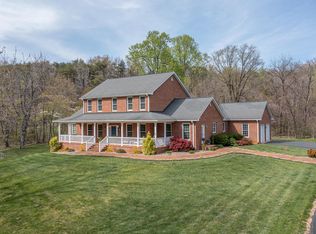 315 Maple Leaf Trl, Troutville, VA 24175
