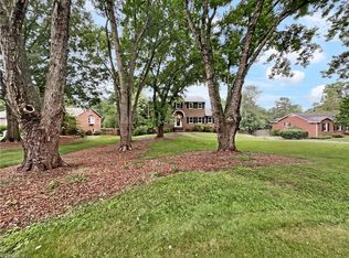 7082 Whitby Ave, Clemmons, NC 27012