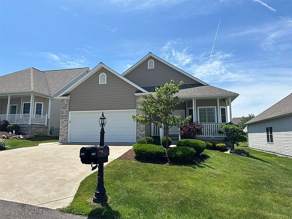 2nd image of 646 Fieldstone Drive Smt #77
