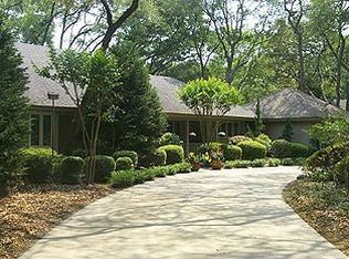 8 Sally Port Rd, Hilton Head Island, SC 29928