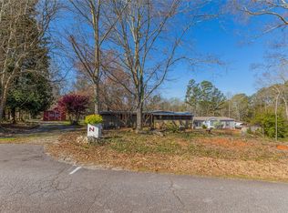 475 Chetola Rd, Seneca, SC 29672