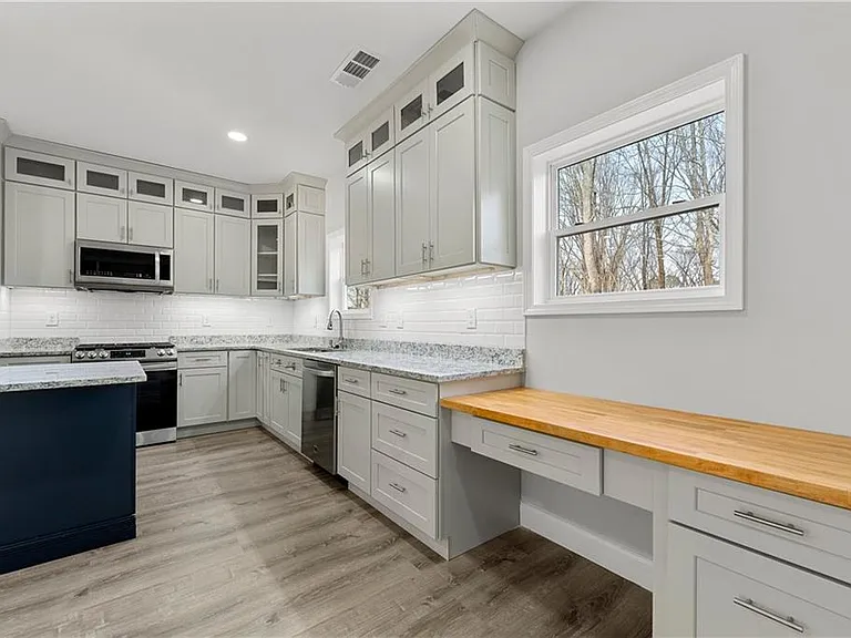 450 Oliver Ridge Dr — Photo 33