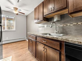 Courtyard at Cherry Creek, Denver, CO 80246