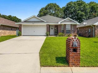 6628 Tampa Dr, Pensacola, FL 32526