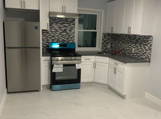 13301 230th St, Springfield Gardens, NY 11413