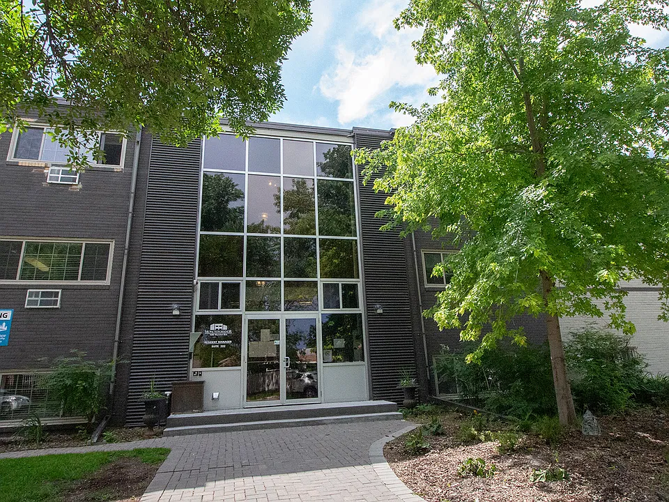 1080 Moncton Ave #320