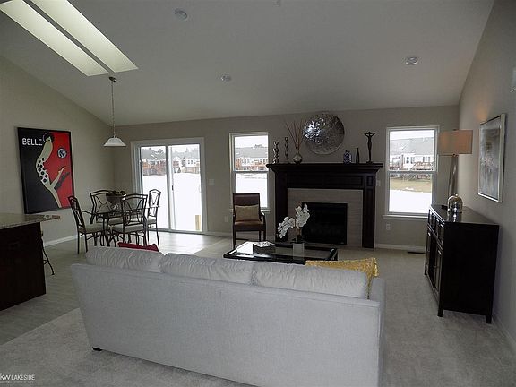 4th image of 49197 Pond Place Dr Unit 156