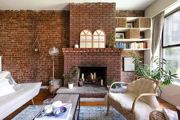 Rented by Corcoran | media 19