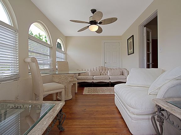 2nd image of 264 Seminole Ave APT 2