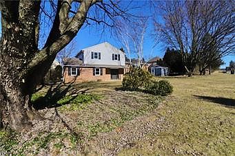 4th image of 3147 Oakland Rd
