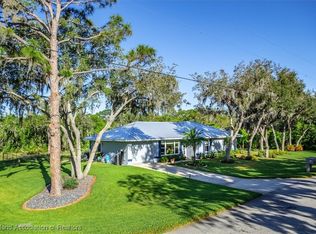 1102 Winter Green St, Lake Placid, FL 33852