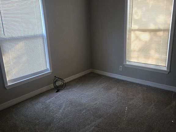 5th image of 719 White St