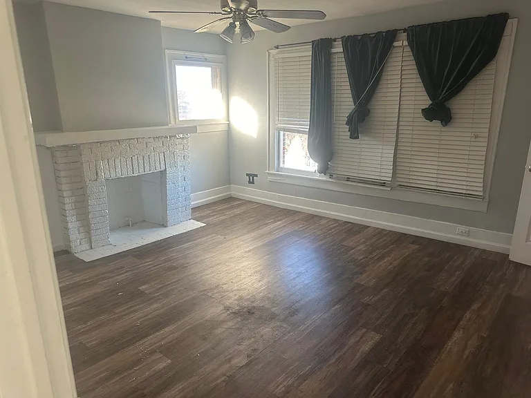 422 N Marsalis Ave #4 — Photo 6