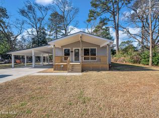 103 N Thompson Street, Whiteville, NC 28472