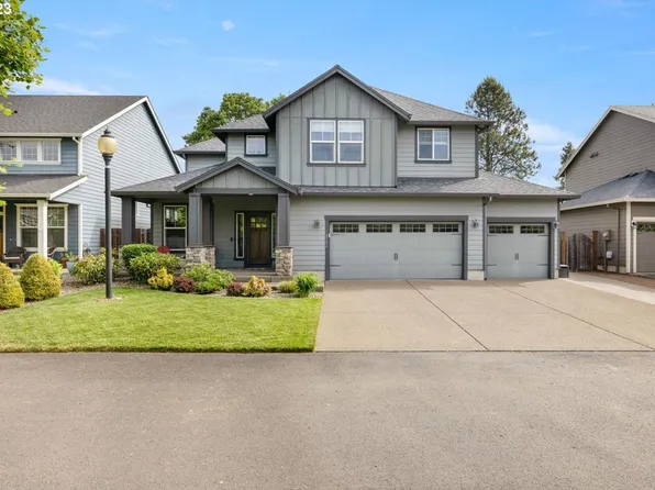 18792 Sunblaze Dr, Oregon City, OR 97045