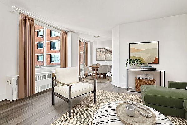 1st image of 510 2nd Ave APT 6F