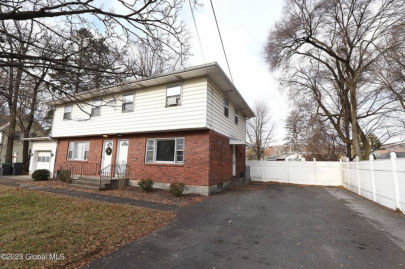 4th image of 223 Osborne Road