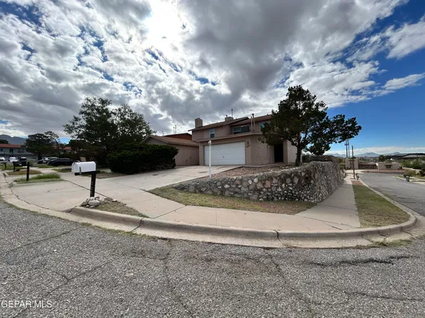 220 Moon River Ln, El Paso, TX 79912