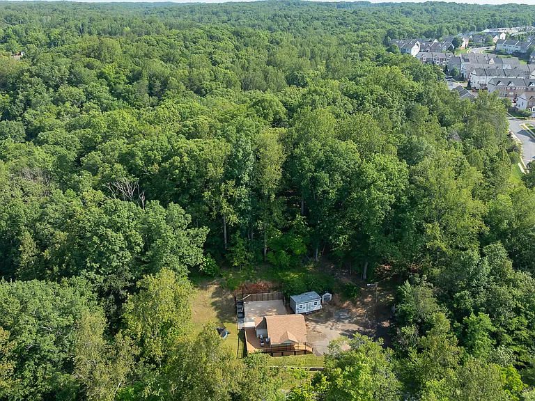 17705 Batestown Rd — Photo 31