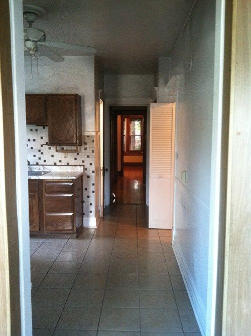 1st image of 2560 W Winnemac Ave