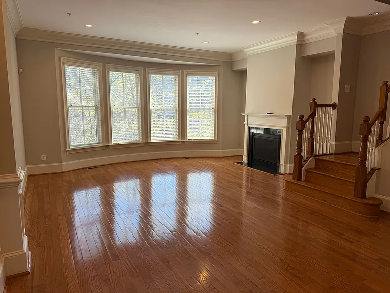 12460 Ansin Circle Dr — Photo 7