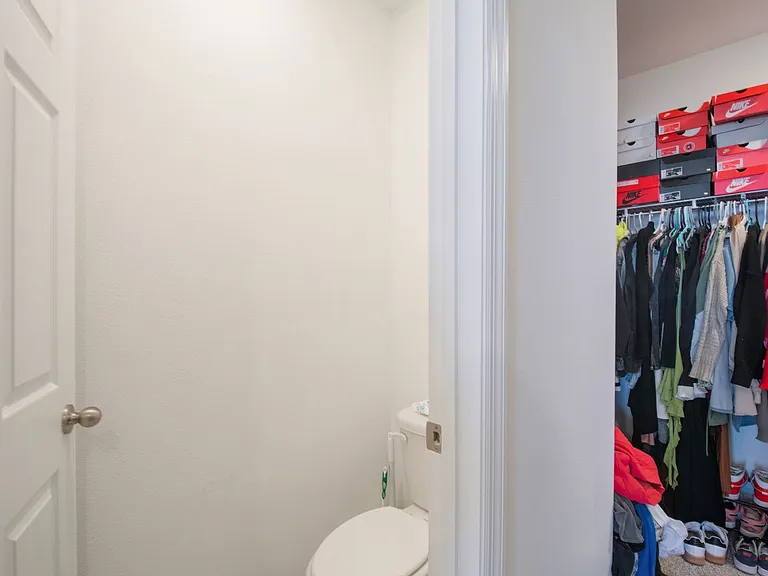 3181 Viceroy Ct — Photo 19