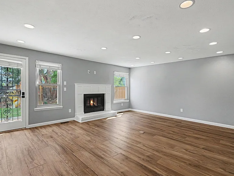 4772 S Evanston Way — Photo 4
