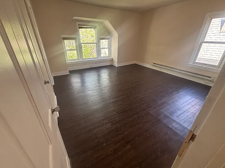 248 Roosevelt Ave #2 — Photo 15