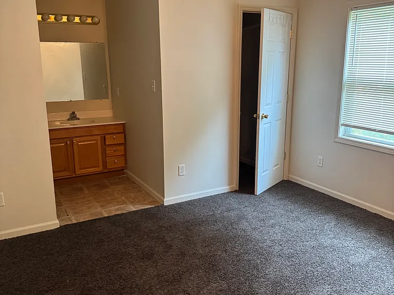 85 Candler Heights Rd #4 — Photo 9