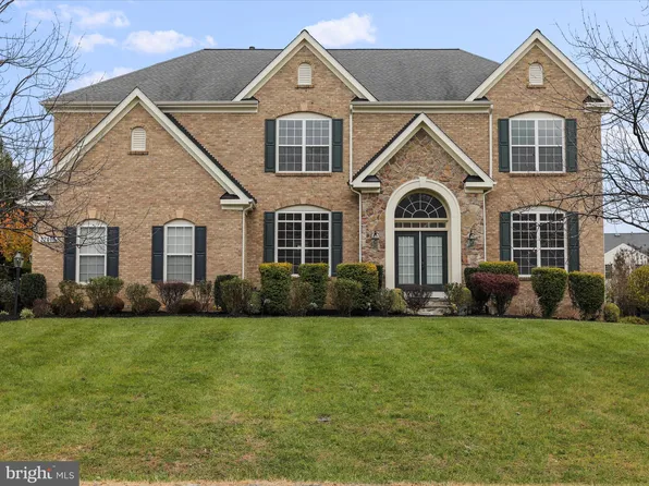 22406 Dolomite Hills Dr, Ashburn, VA 20148