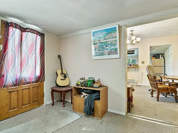 8049 Yelm Hwy SE, Olympia, WA 98513