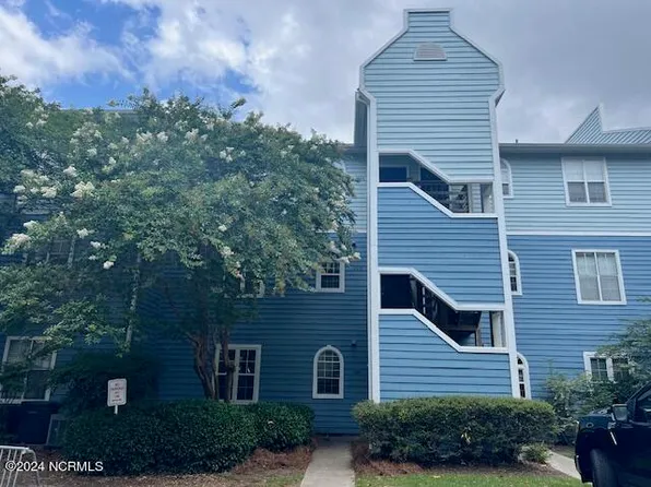 4230 Wilshire Boulevard Apt 105, Wilmington, NC 28403
