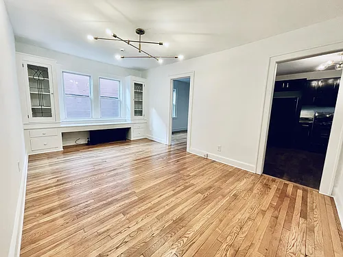 13318 Madison Ave #1 Photo 1