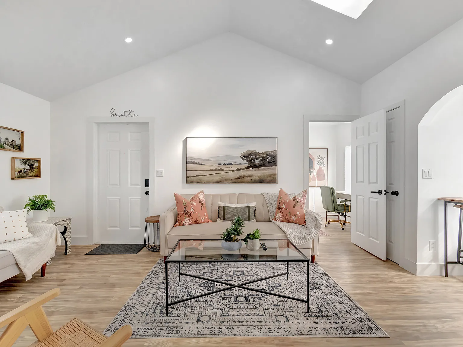 316 Golf Rd — Photo 1