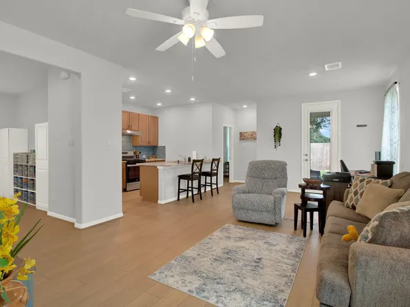 22307 Hawberry Blossom Ln, Tomball, TX 77377