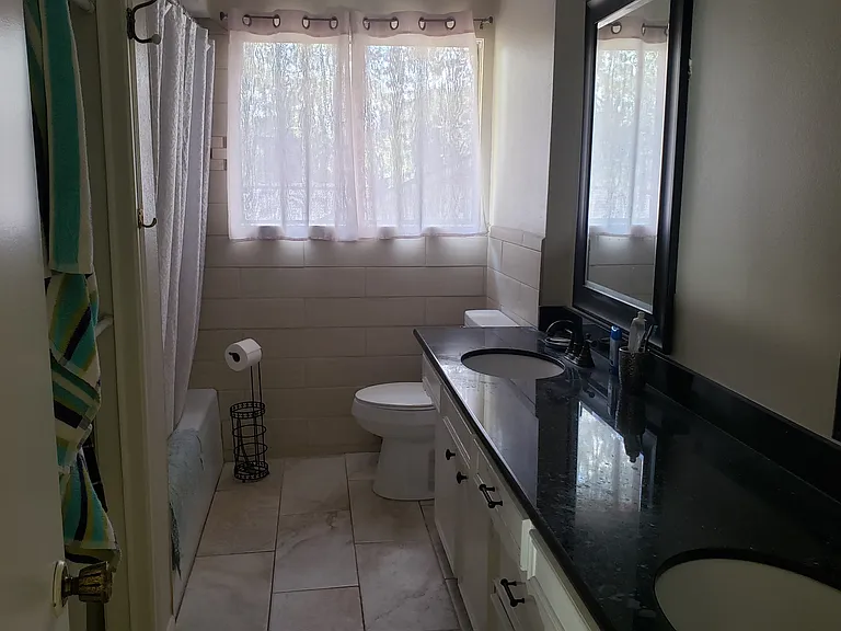 8106 Dorrcrest Ln — Photo 3