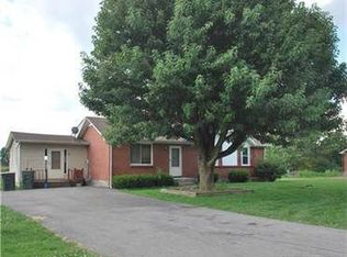 217 Austin Dr, Portland, TN 37148